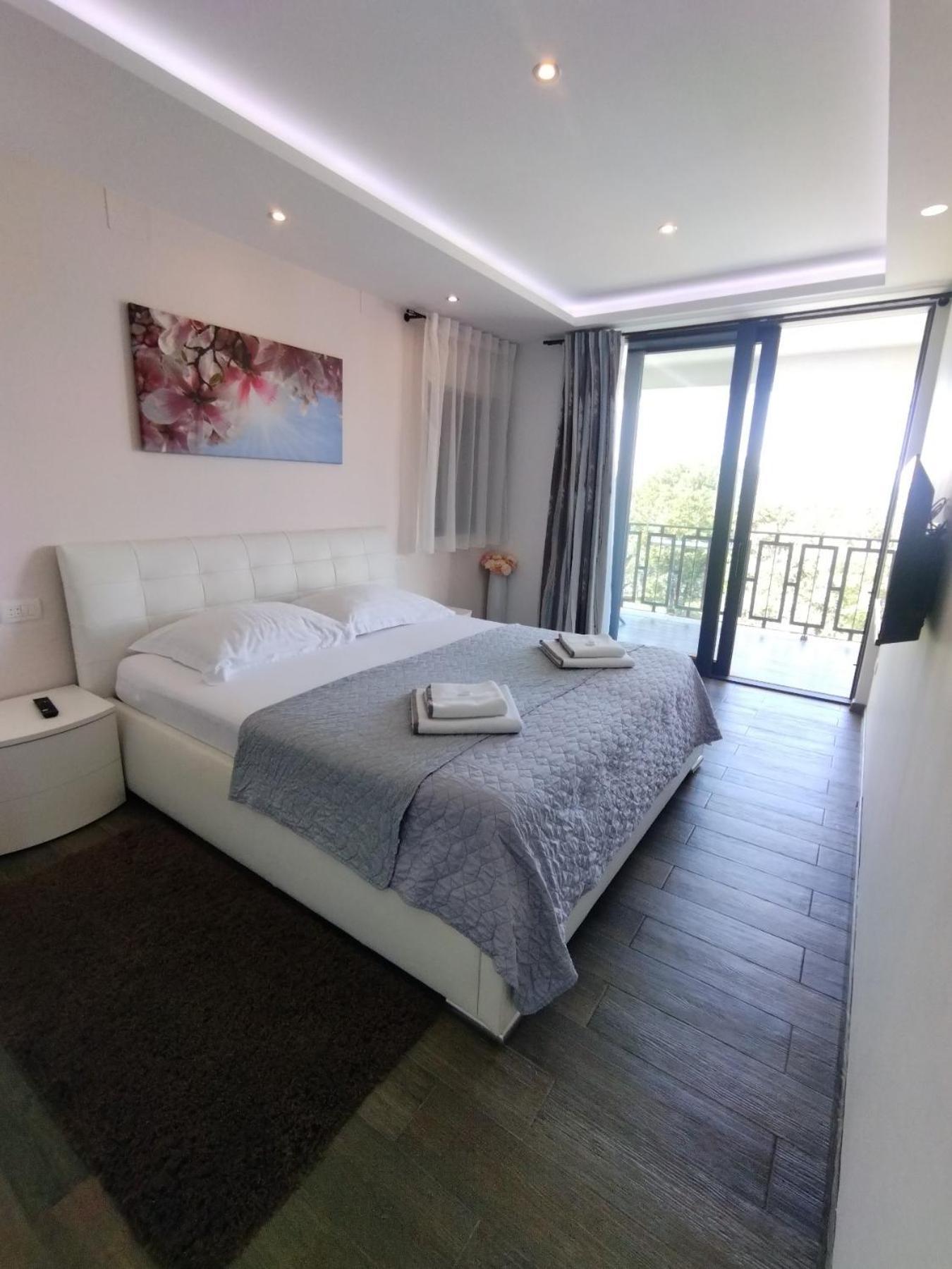 Vila Martina - Bellevue Šmrika Zewnętrze zdjęcie