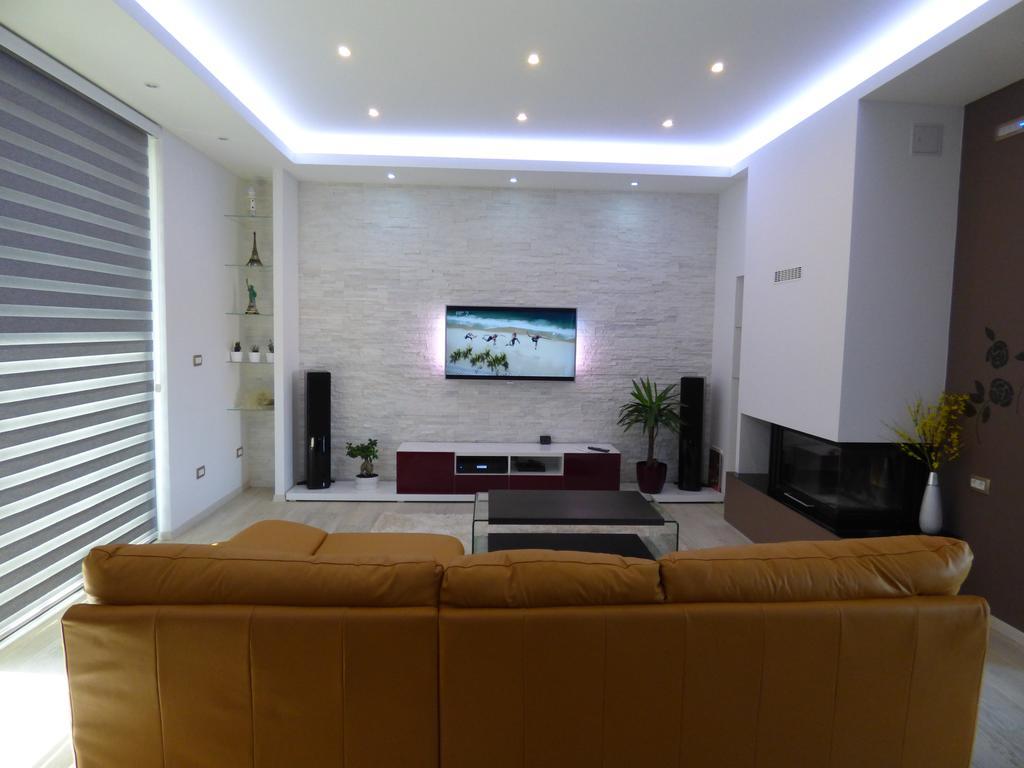 Vila Martina - Bellevue Šmrika Zewnętrze zdjęcie
