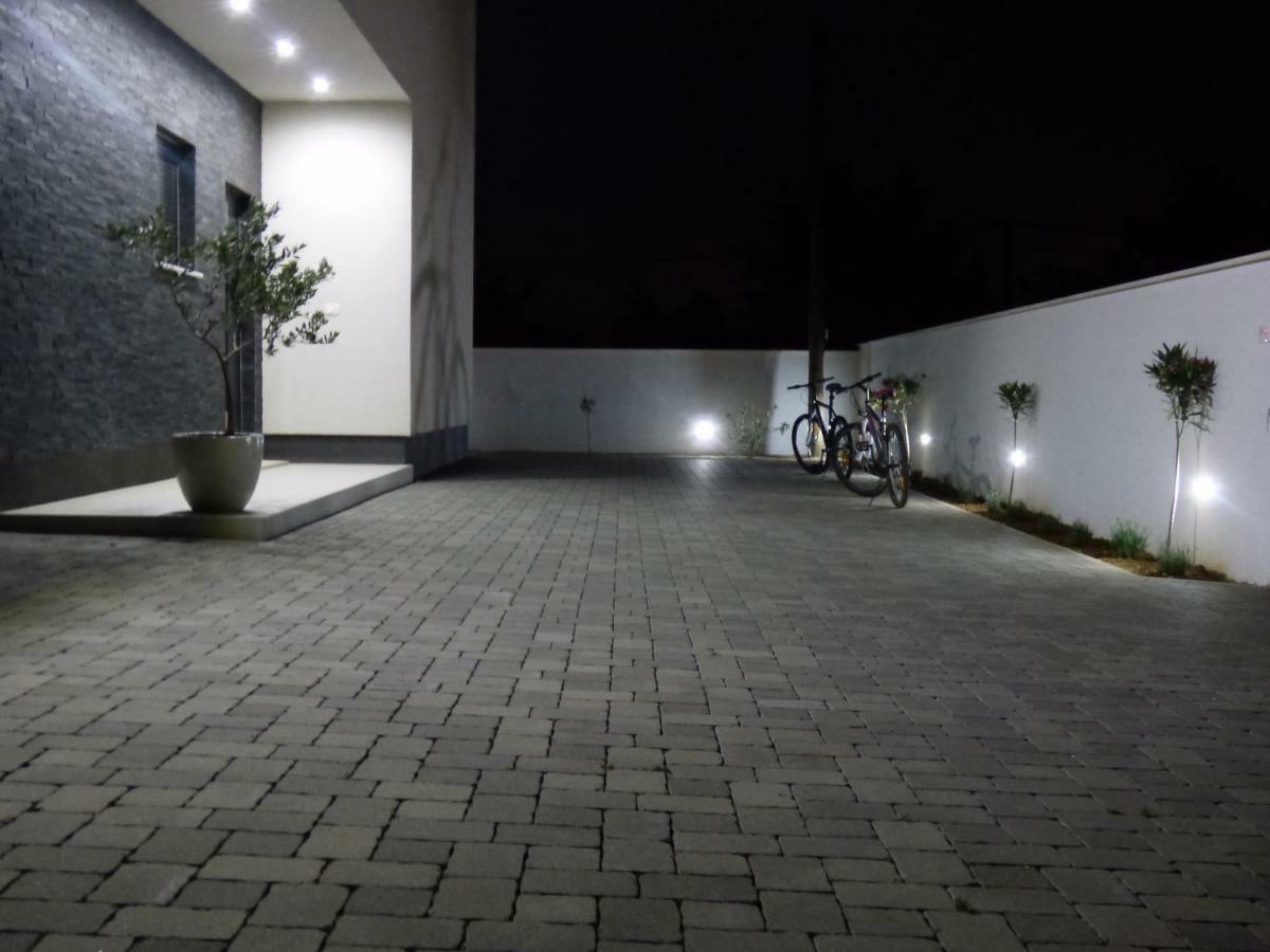 Vila Martina - Bellevue Šmrika Zewnętrze zdjęcie